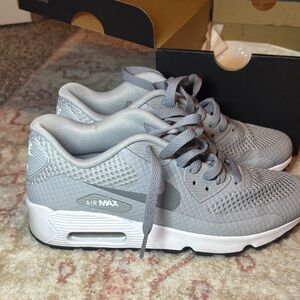 Nike Gray Air Max Mesh Sneakers